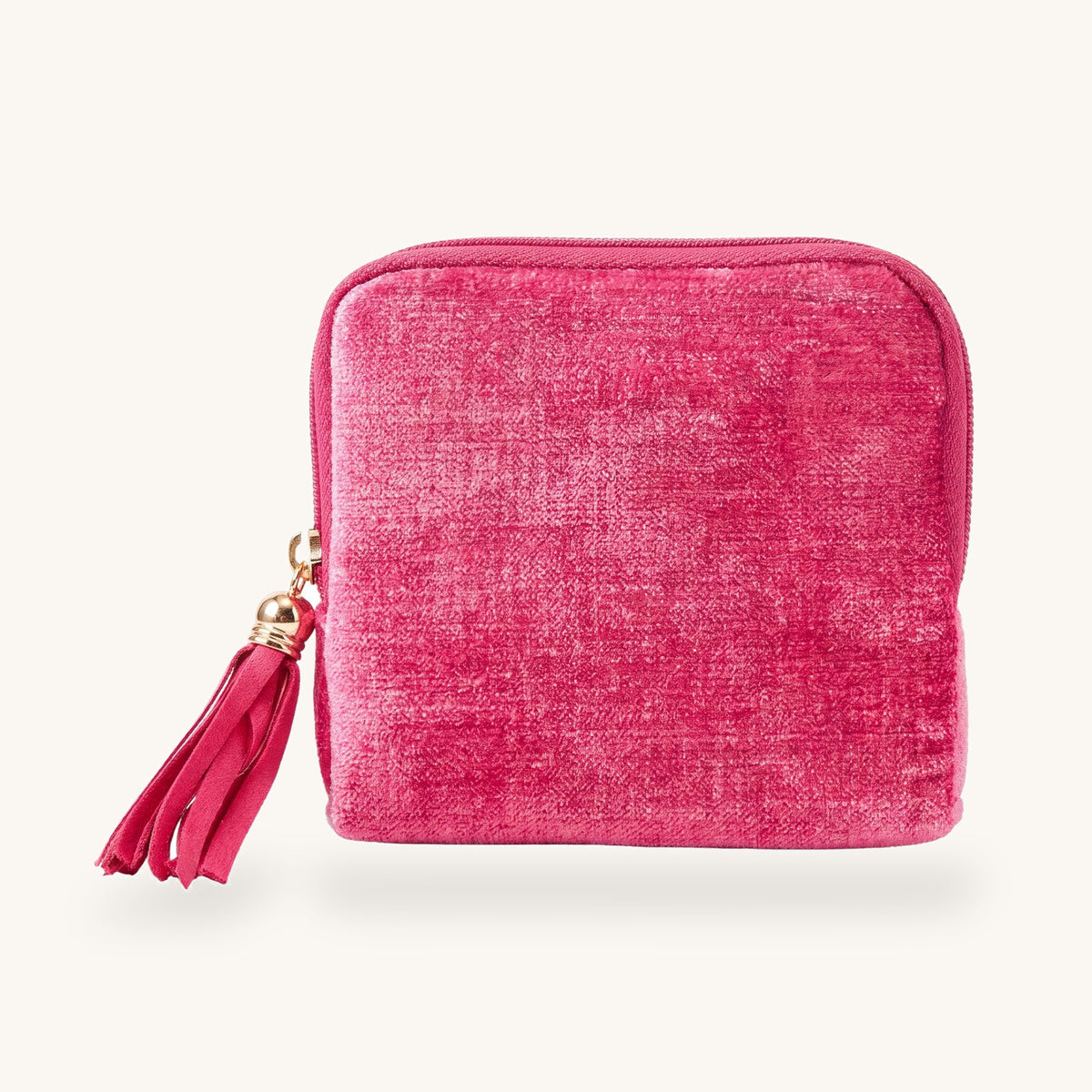 Perly tangle-free jewelry case in hot pink