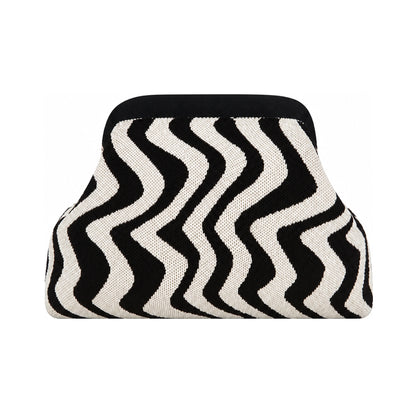 Knitty - The Snap-Shut Makeup Bag