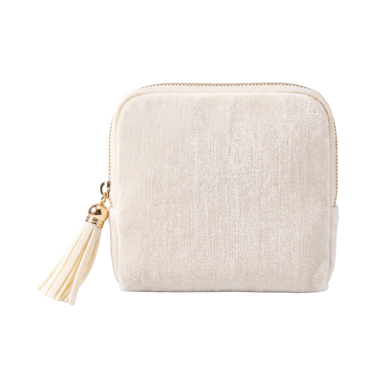 Perly tangle-free jewelry case in cream